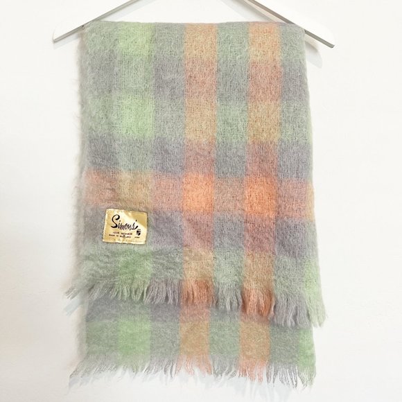 Simons 100% Mohair Vintage Pastel Plaid Fringe Blanket Scarf Shawl Checkered - Picture 7 of 7